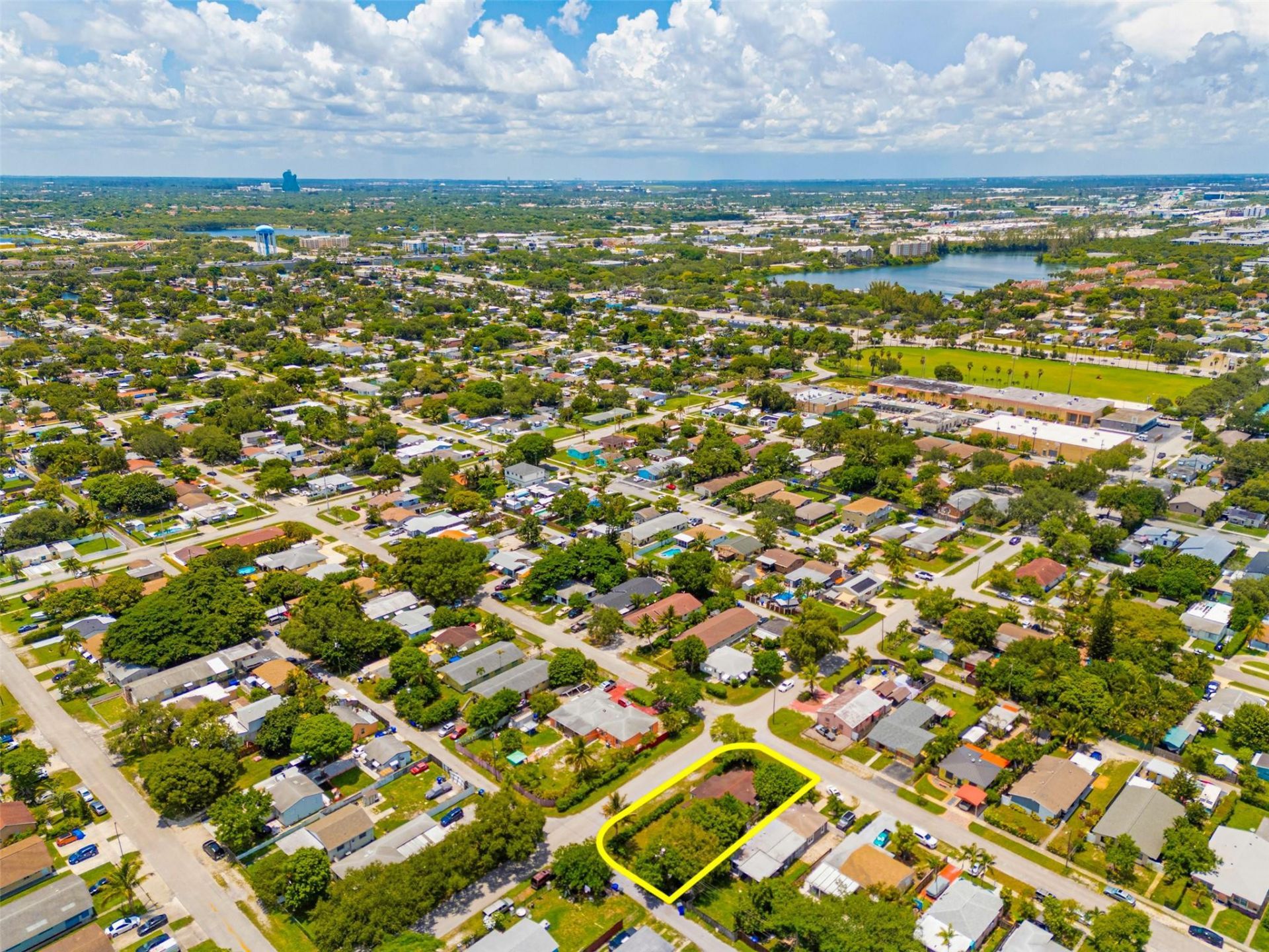 1923 N 23rd Avenue, Hollywood, FL 33020 Photo