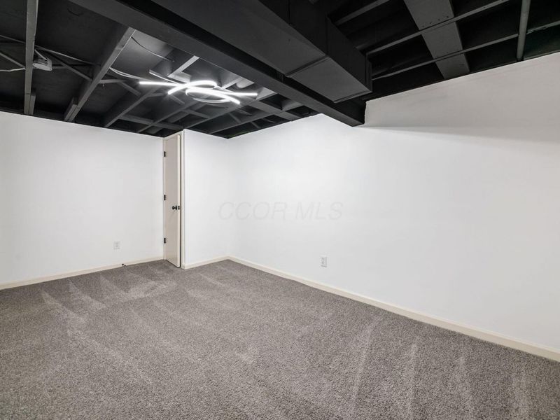 2350 Edenburgh Drive S, Columbus, OH 43219 Photo 29