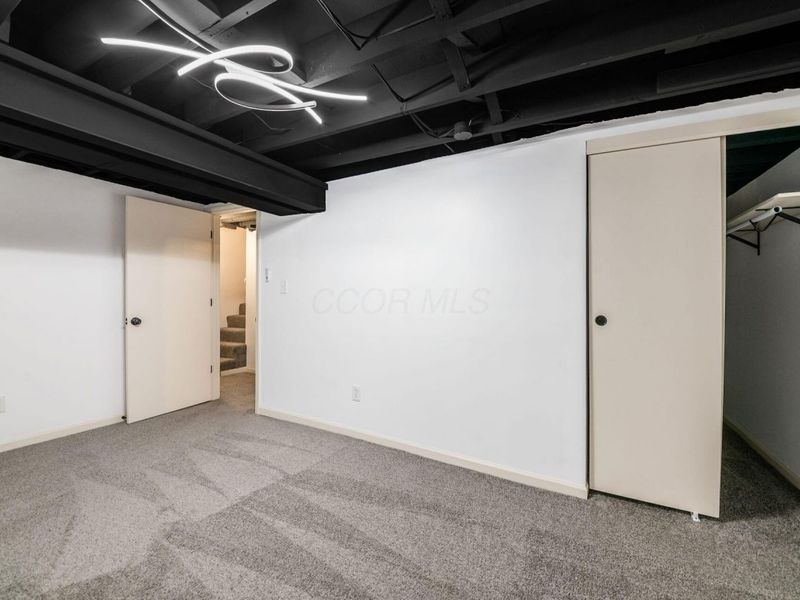 2350 Edenburgh Drive S, Columbus, OH 43219 Photo 31