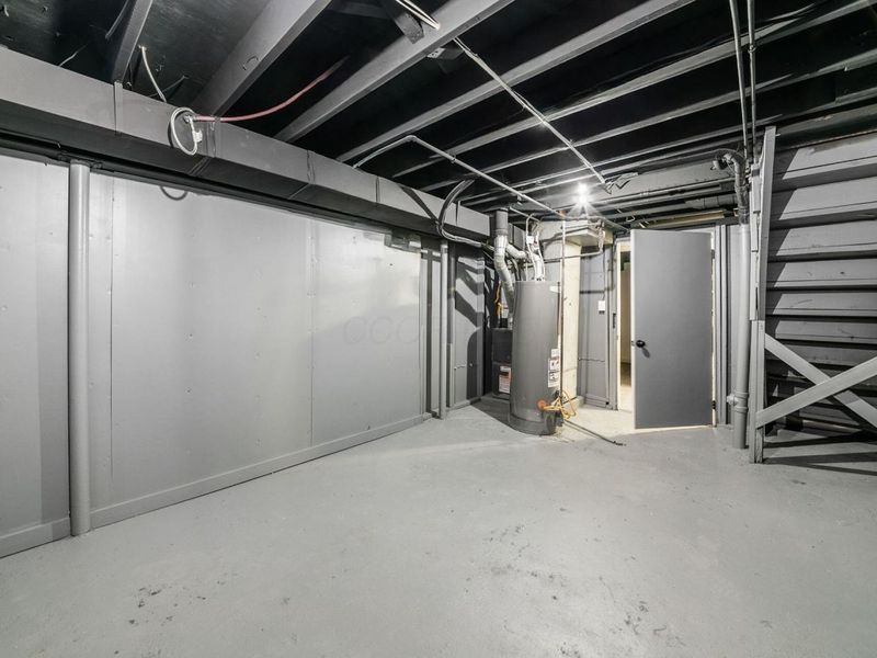 2350 Edenburgh Drive S, Columbus, OH 43219 Photo 37