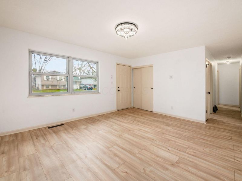 2350 Edenburgh Drive S, Columbus, OH 43219 Photo 8