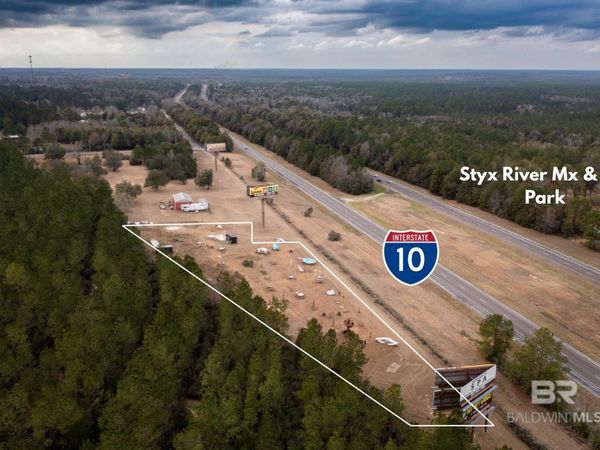 26750 Cowpen Creek Road, Robertsdale, AL 36567