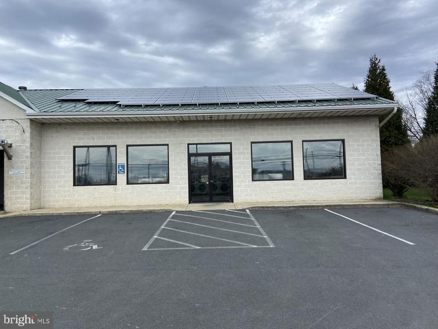 3711 E Newport Road , Gordonville, PA 17529 Main Photo