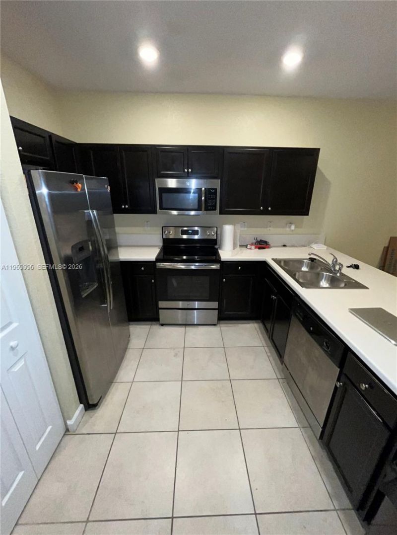 3405 SE 1st St, Homestead, FL 33033 Photo