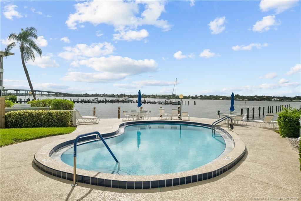 1868 SW Palm City Road, Unit 102, Stuart, FL 34994 Photo