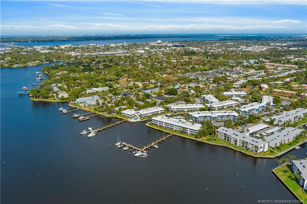 1868 SW Palm City Road, Unit 102, Stuart, FL 34994 Photo