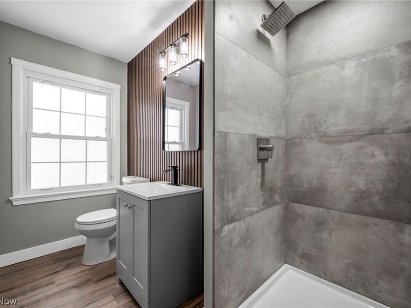 1531 Burlington Road, Cleveland, OH 44118 Photo 22