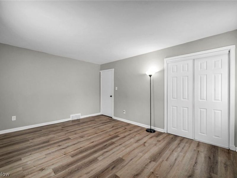 1531 Burlington Road, Cleveland, OH 44118 Photo 25