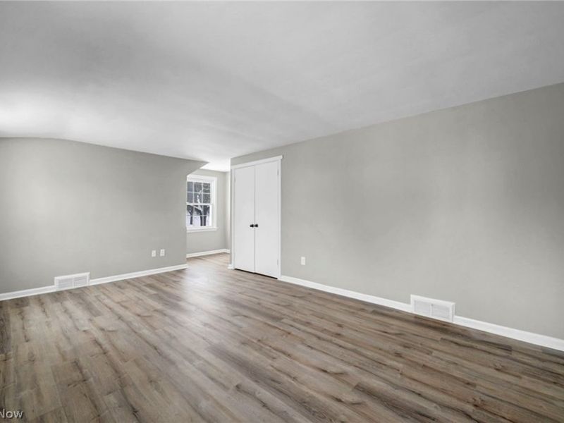 1531 Burlington Road, Cleveland, OH 44118 Photo 26