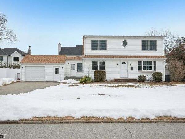 32 Garden Pl, Pequannock, NJ 07444