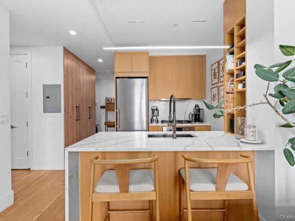 183 McGuinness Boulevard , Unit 3A, Brooklyn, NY 11222