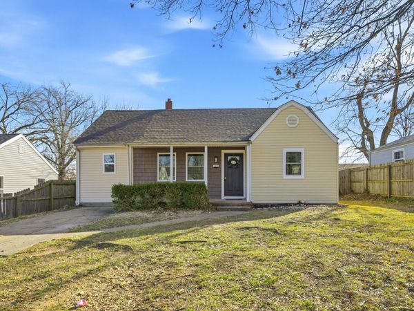 1015 Kentland Drive Drive, Neosho, MO 64850