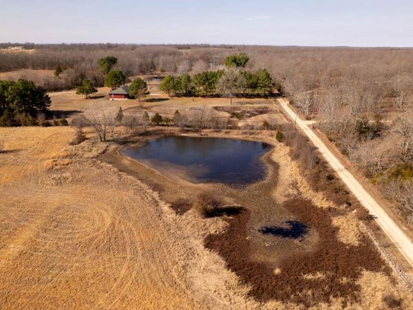 000 Traw Lane , Mammoth Spring, AR 72554