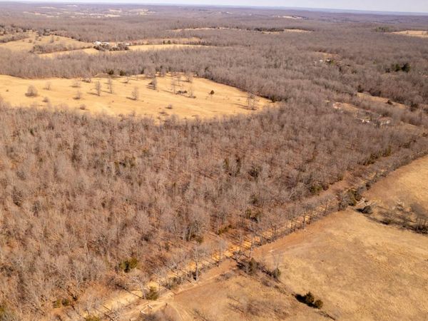 000 W Wirth Road, Mammoth Spring, AR 72554