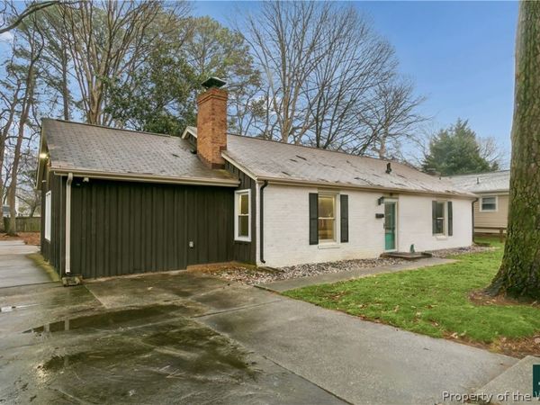 89 Adams Drive, Newport News, VA 23601