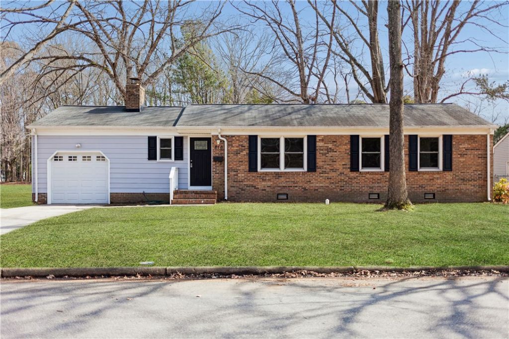 616 Martire Circle, Newport News, VA 23601 Main Photo