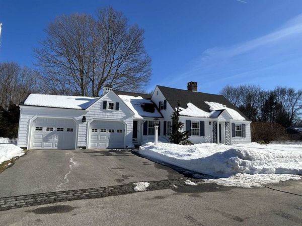 3 Wheelwright Avenue, Exeter, NH 03833