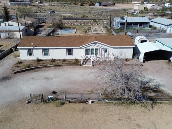 420 W Hoyt Street, Beatty, NV 89003