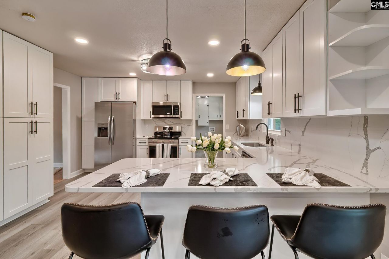 671 Ramblin Road  Photo 4