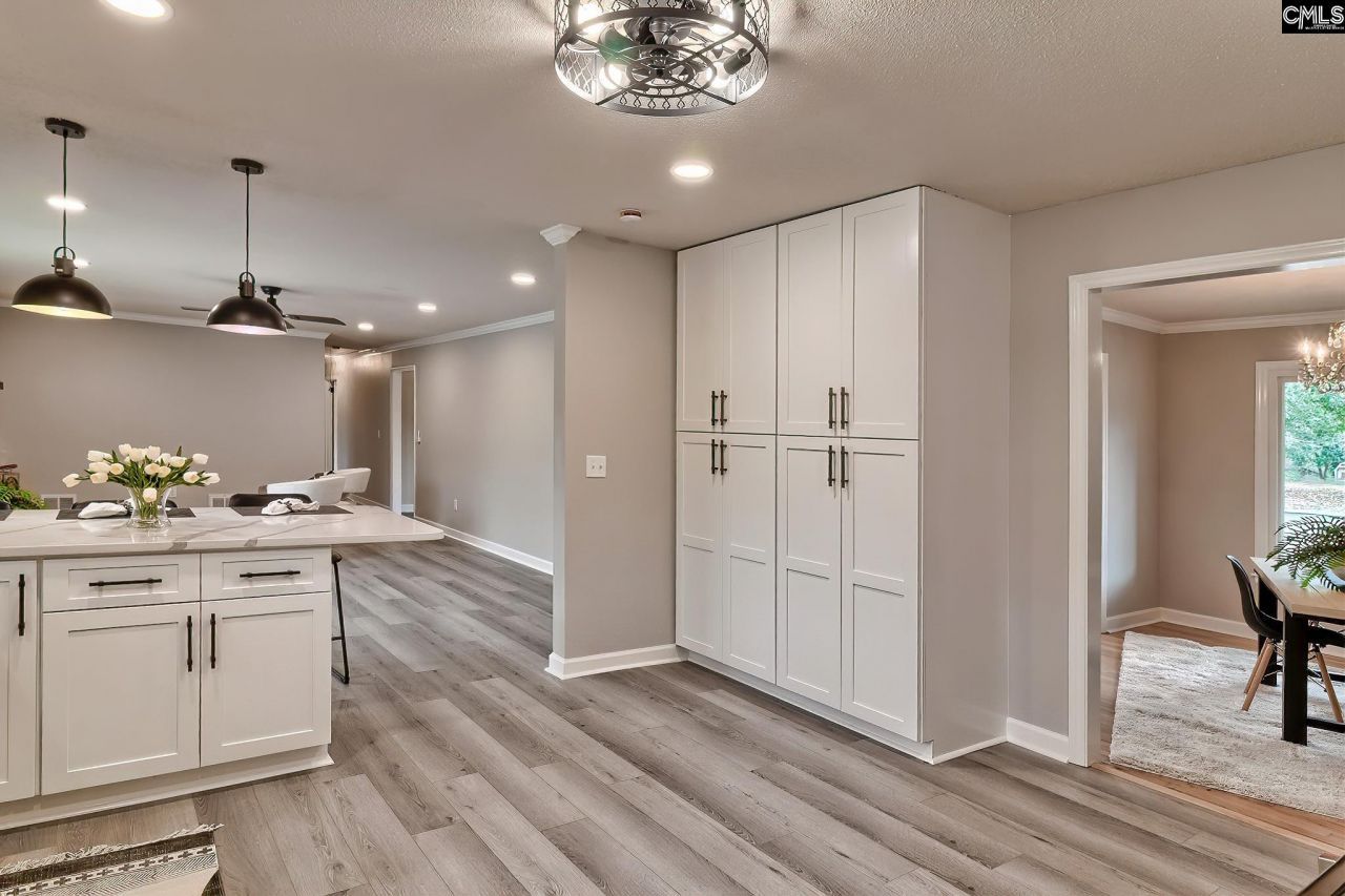 671 Ramblin Road  Photo 5