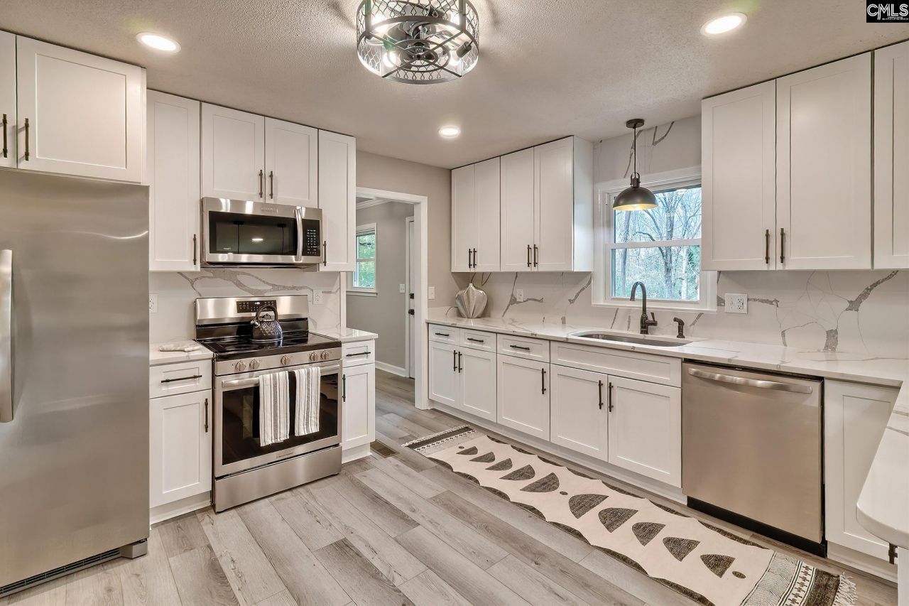 671 Ramblin Road  Photo 6