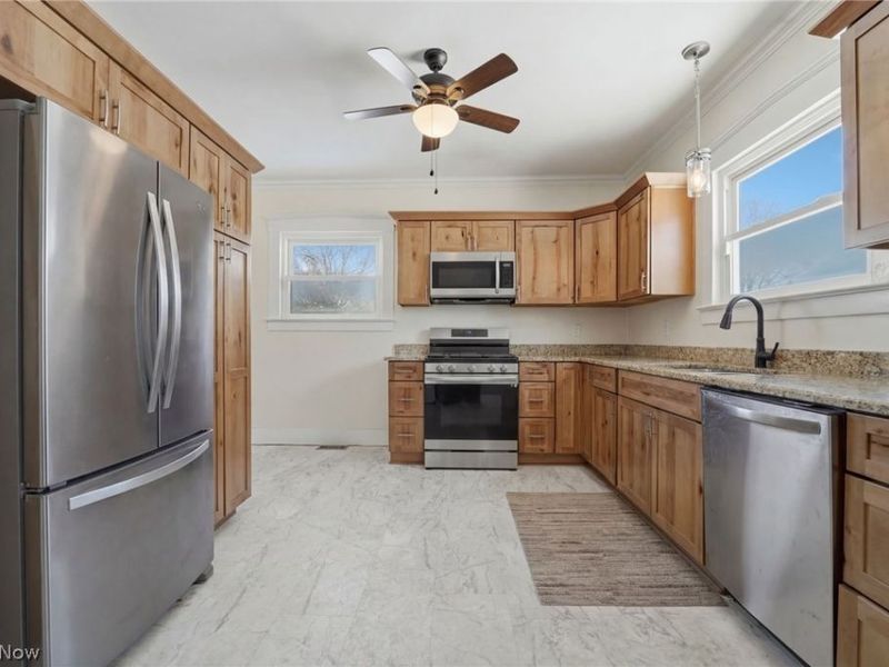 4016 State Road, Ashtabula, OH 44004 Photo 9