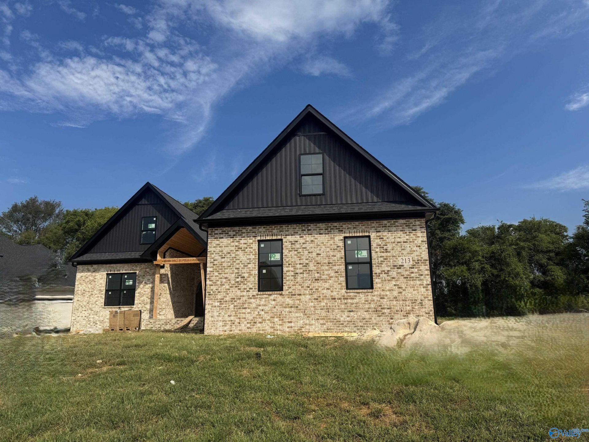 213 Oakland View Drive, Brownsboro, AL 35741 Main Photo