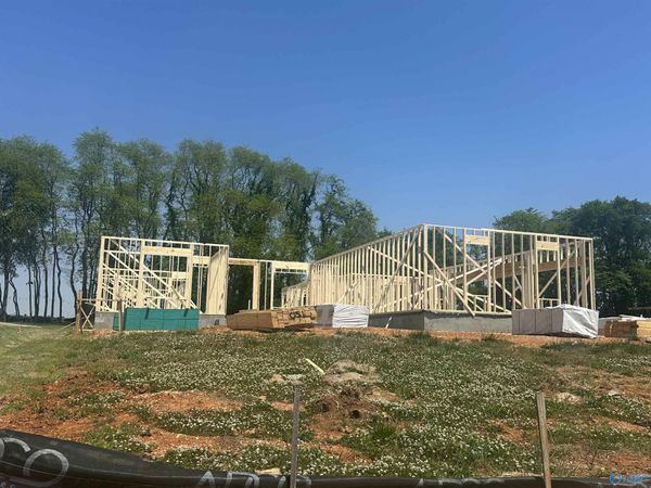 213 Oakland View Drive, Brownsboro, AL 35741