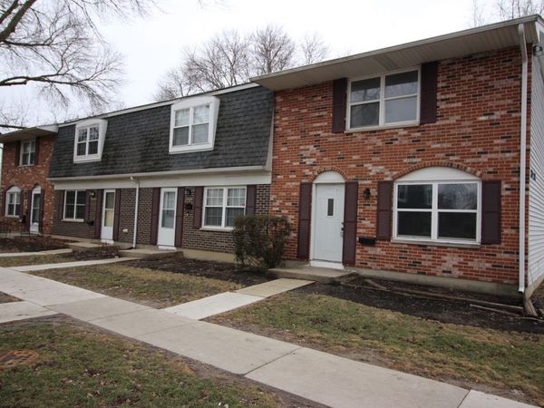 1723 Mckool Avenue, Streamwood, IL 60107