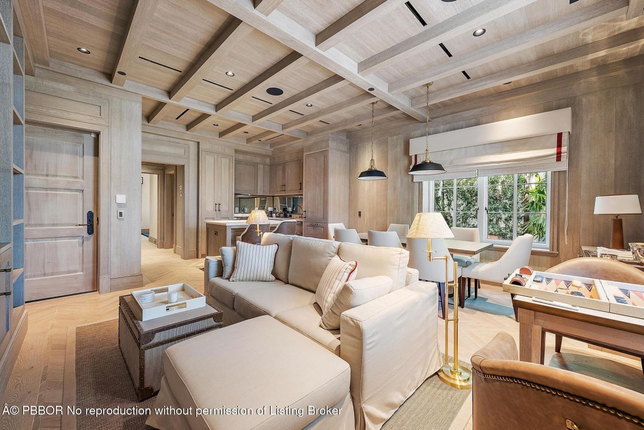 236 Phipps Plaza, Unit 101, Palm Beach, FL 33480 Photo