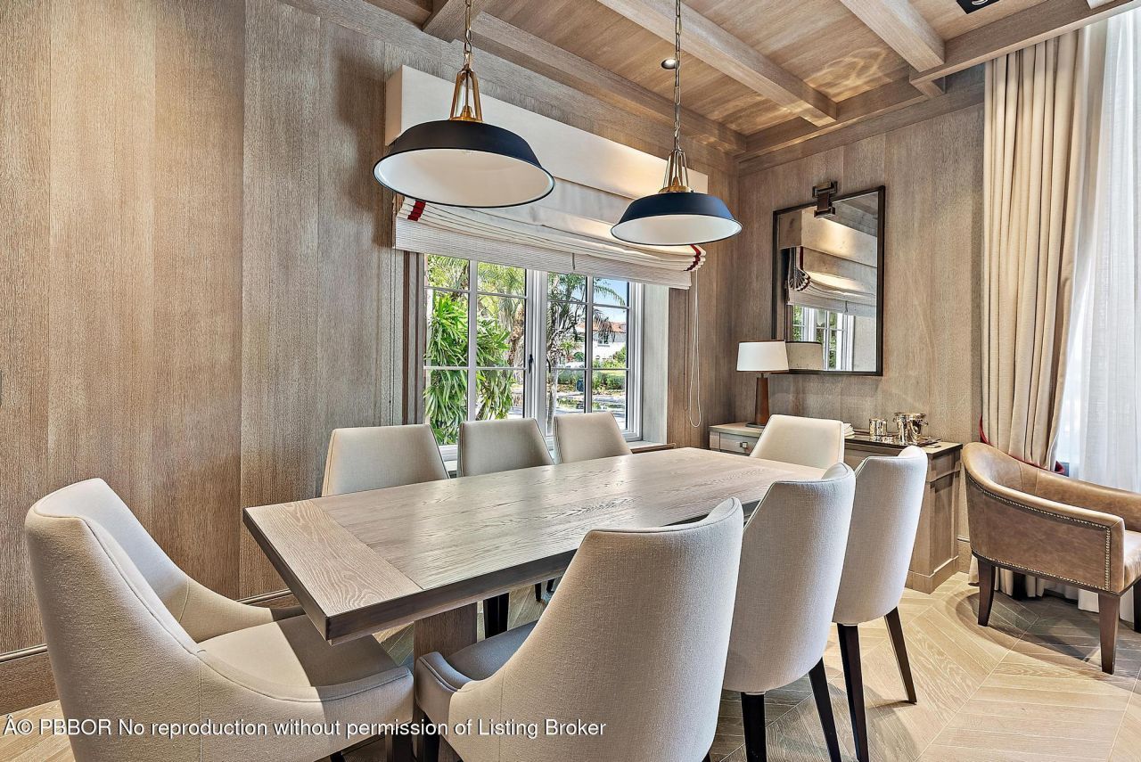 236 Phipps Plaza, Unit 101, Palm Beach, FL 33480 Photo