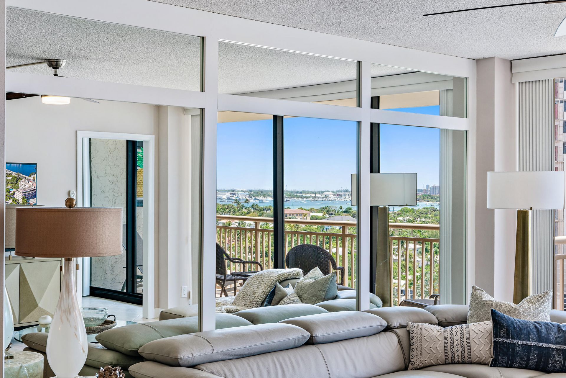 3400 N Ocean Drive, Unit 1004, Singer Island, FL 33404 Photo