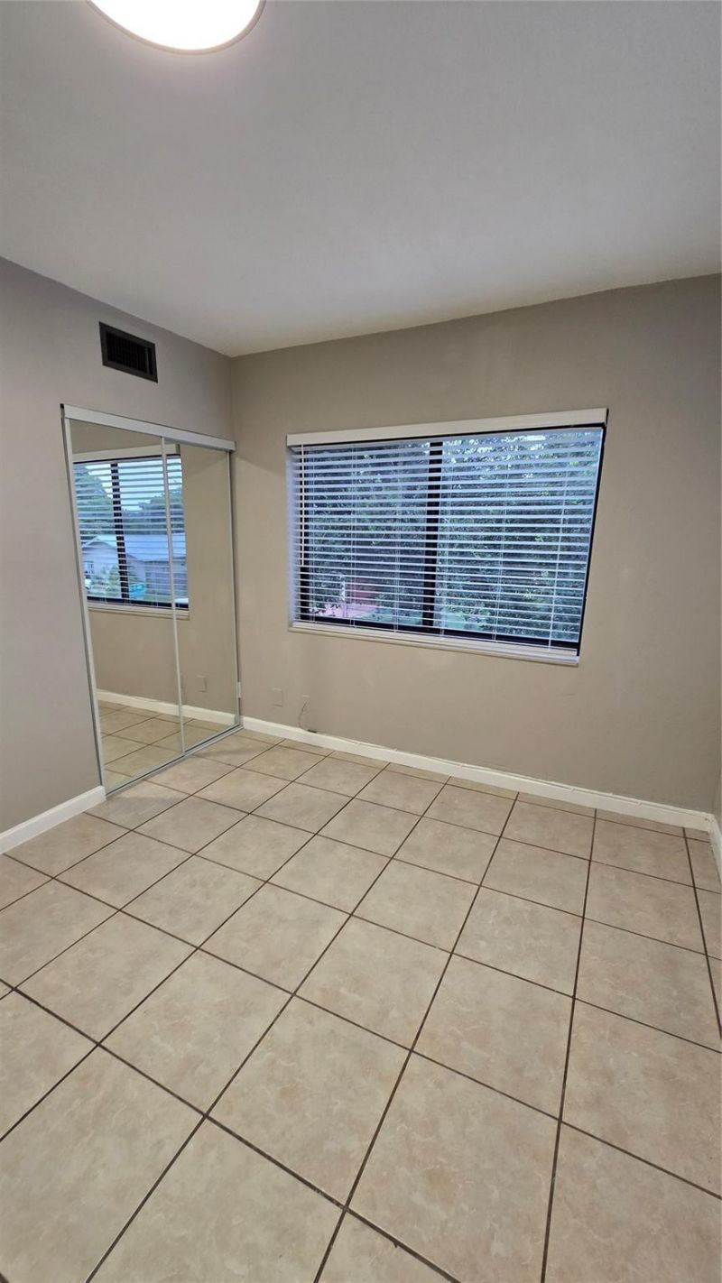 360 NW 8th Street, Unit 8, Pompano Beach, FL 33060 Photo