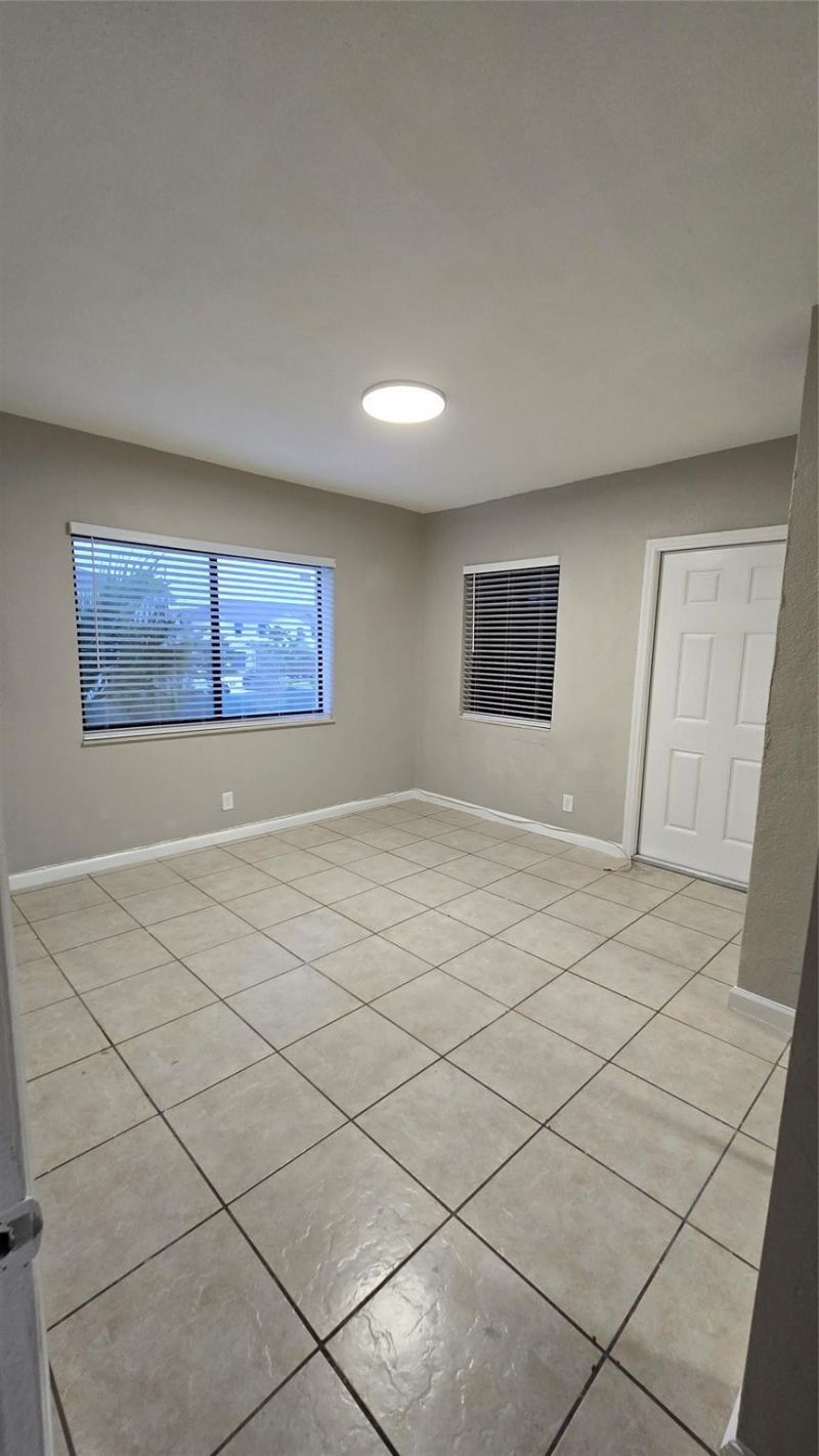 360 NW 8th Street, Unit 8, Pompano Beach, FL 33060 Photo