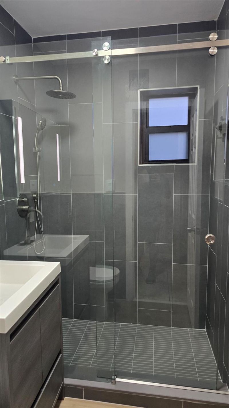 360 NW 8th Street, Unit 8, Pompano Beach, FL 33060 Photo