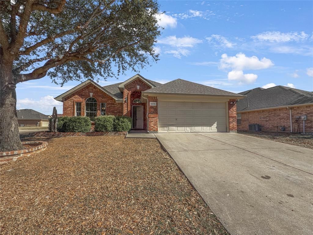 5316 Prairie Lane, Grand Prairie, TX 75052 Main Photo