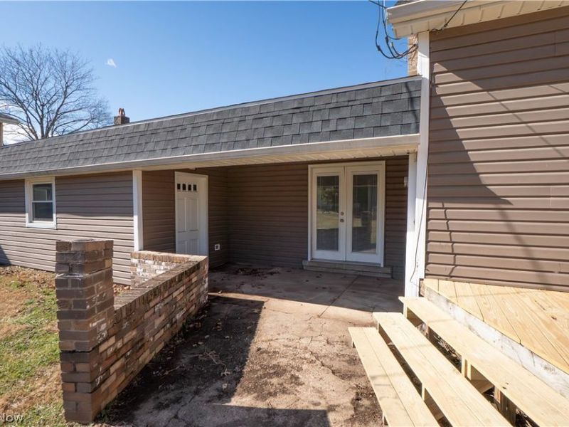 453 Wood Avenue, Newcomerstown, OH 43832 Photo 25