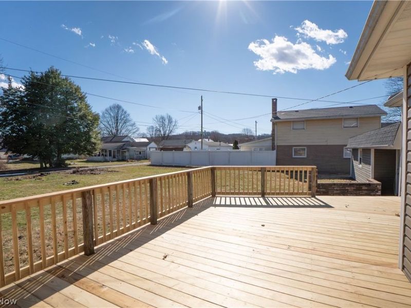 453 Wood Avenue, Newcomerstown, OH 43832 Photo 27