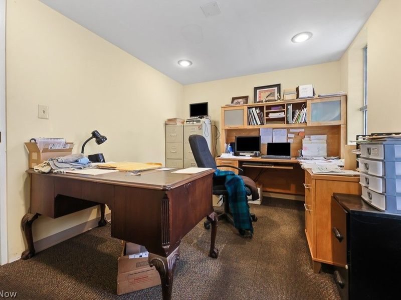 818 S Arch Avenue, Alliance, OH 44601 Photo 13