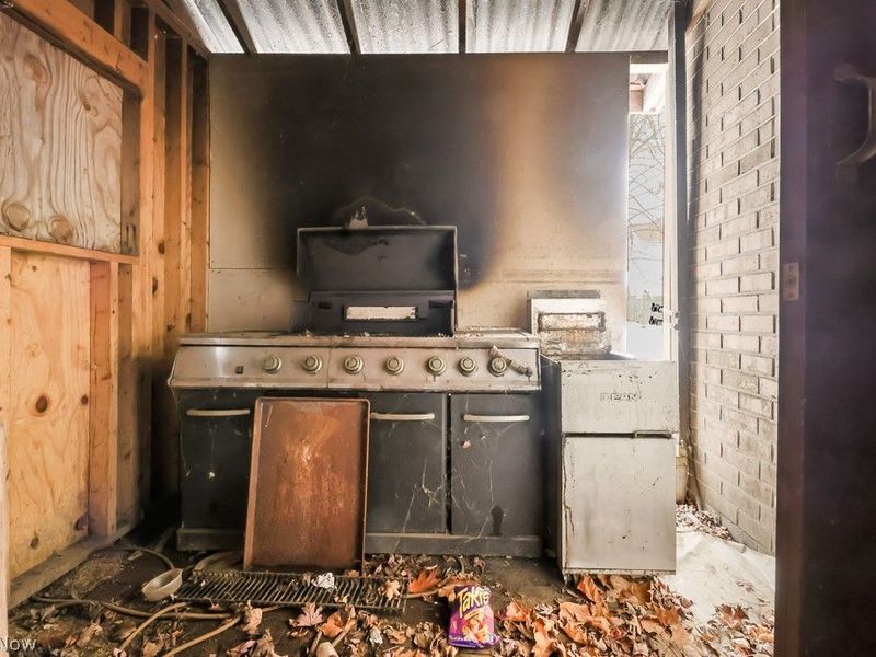 818 S Arch Avenue, Alliance, OH 44601 Photo 8