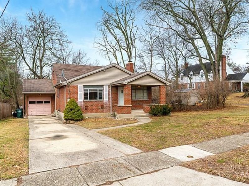 7873 Gail Drive, Deer Park, OH 45236 Photo 2