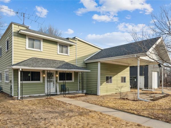 502 E Main Street, Lisbon, IA 52253