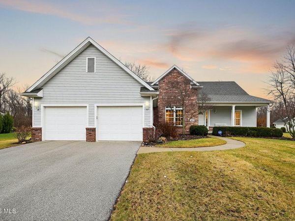 4644 Terra Court, Monclova, OH 43542