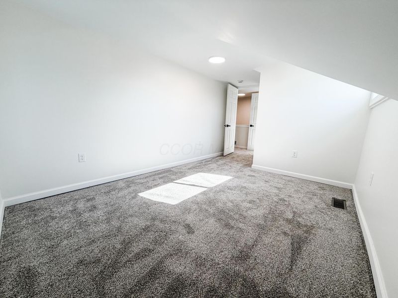 705 Madison Avenue, Lancaster, OH 43130 Photo 12