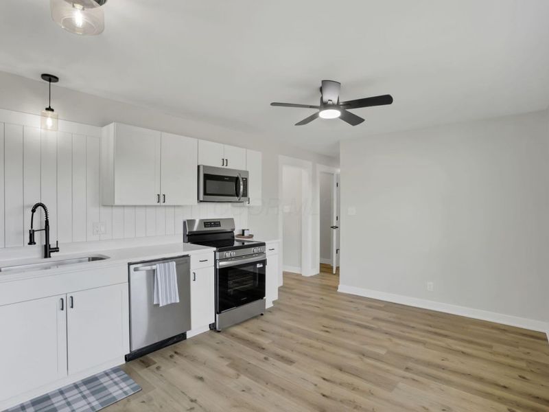 20595 Happy Hollow Road, Laurelville, OH 43135 Photo 13