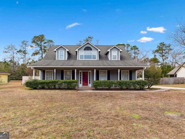 31 Deals Circle N, Woodbine, GA 31569