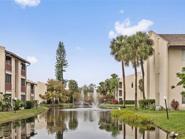 8602 HURON COURT, Unit 55, TAMPA, FL 33614