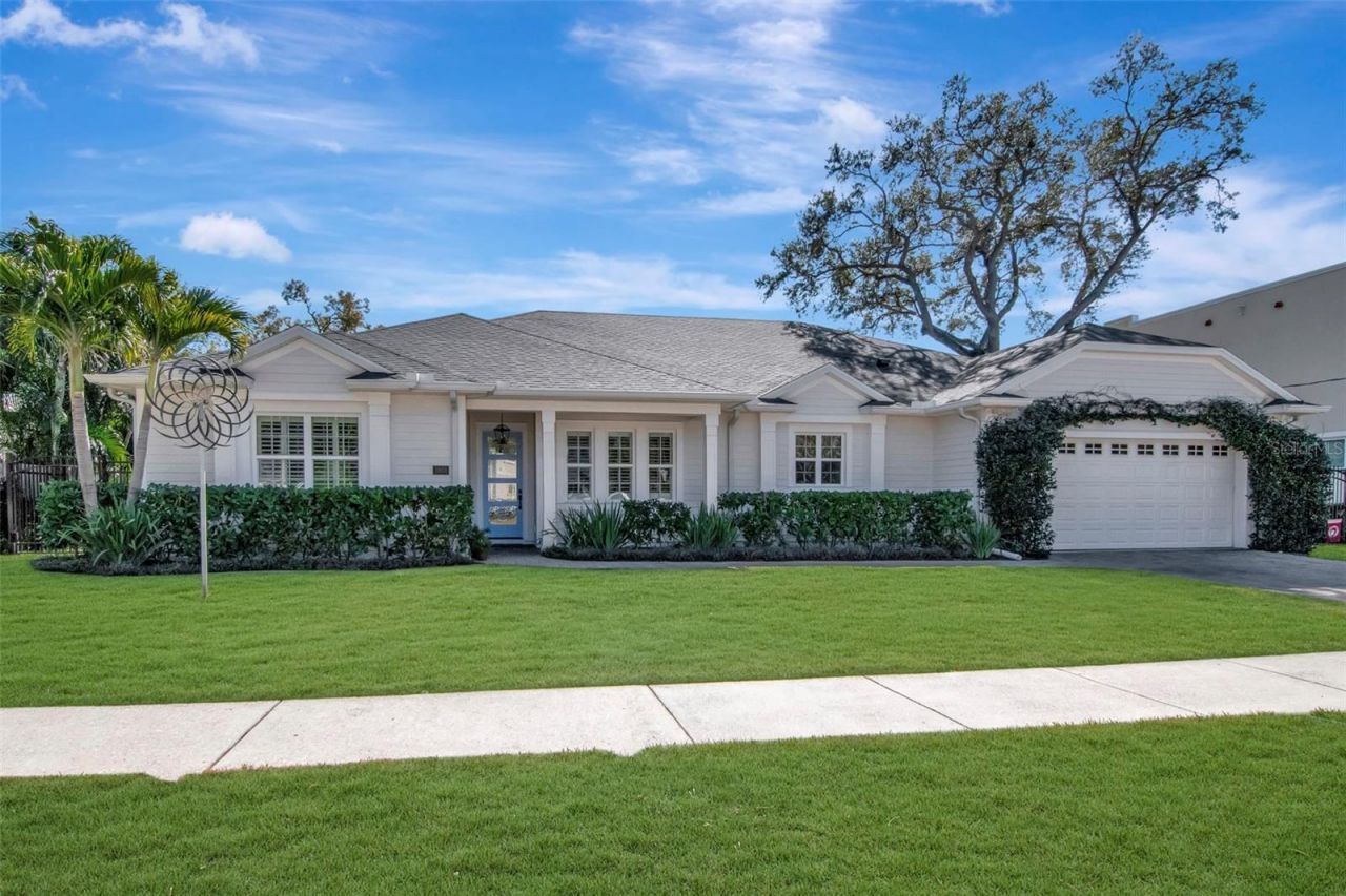 3808 W Barcelona Street, Tampa, FL 33629 Main Photo