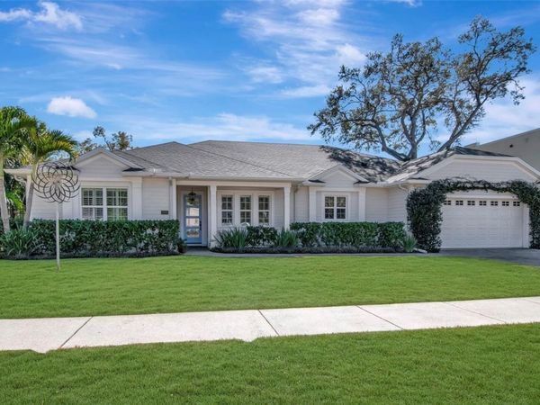 3808 W BARCELONA STREET, TAMPA, FL 33629