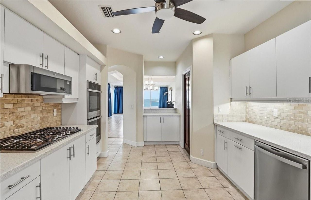 380 Gulf Of Mexico Drive, Unit 515, Longboat Key, FL 34228 Photo